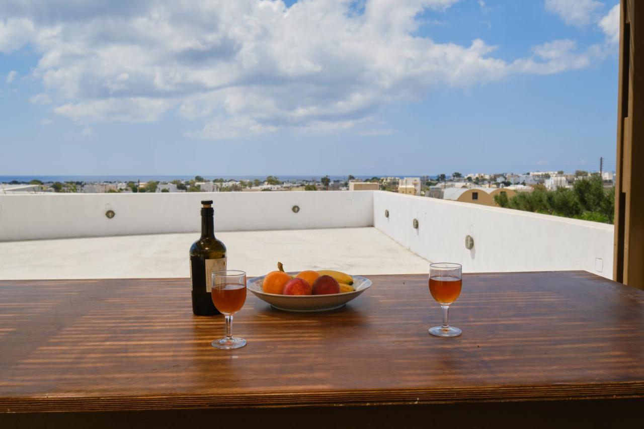 Private Villa Evgenia With Swimming Pool Perissa  Exterior photo