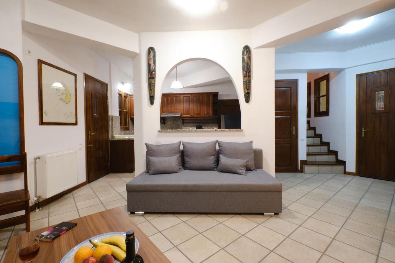 Private Villa Evgenia With Swimming Pool Perissa  Exterior photo